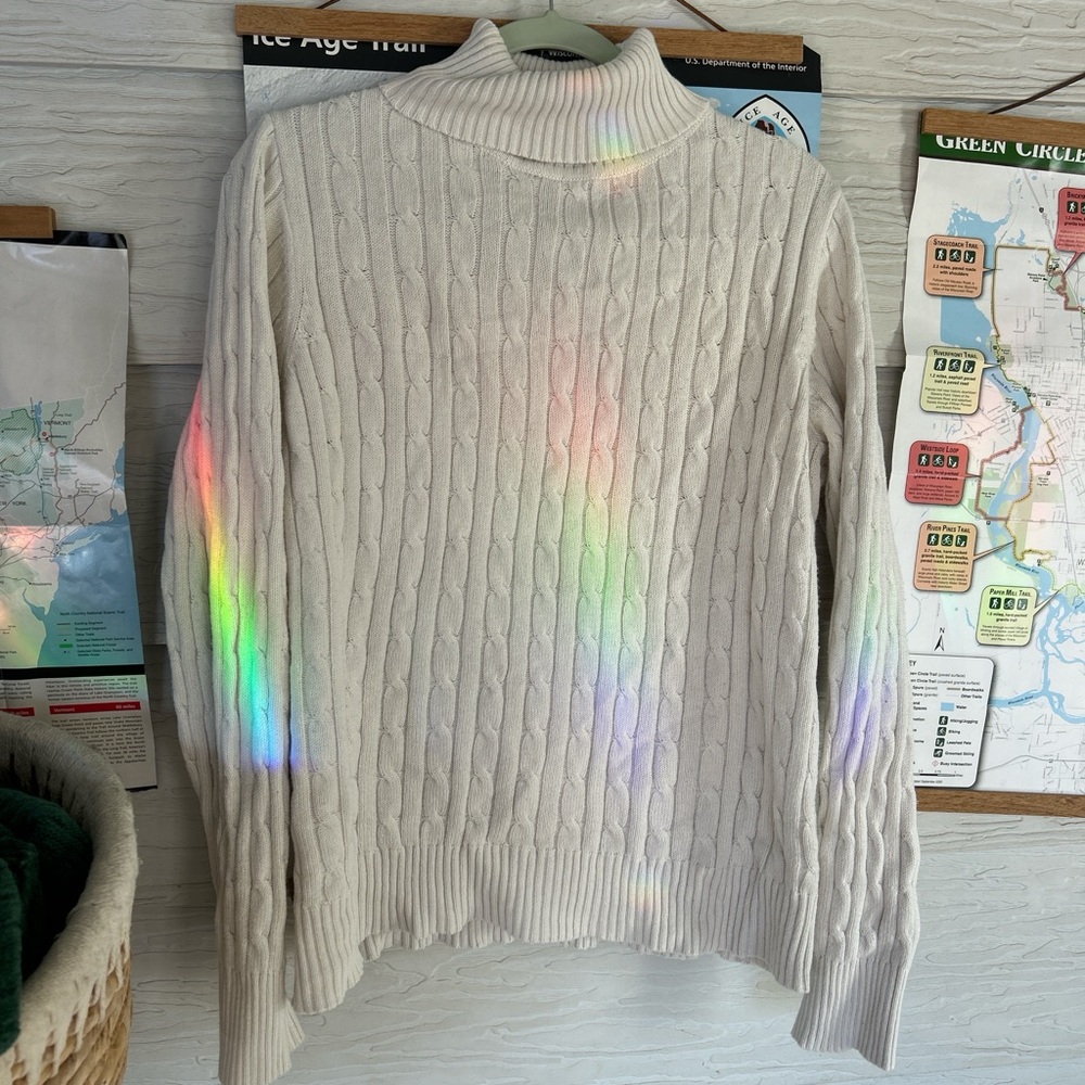 Womens L 100% cotton sweater
